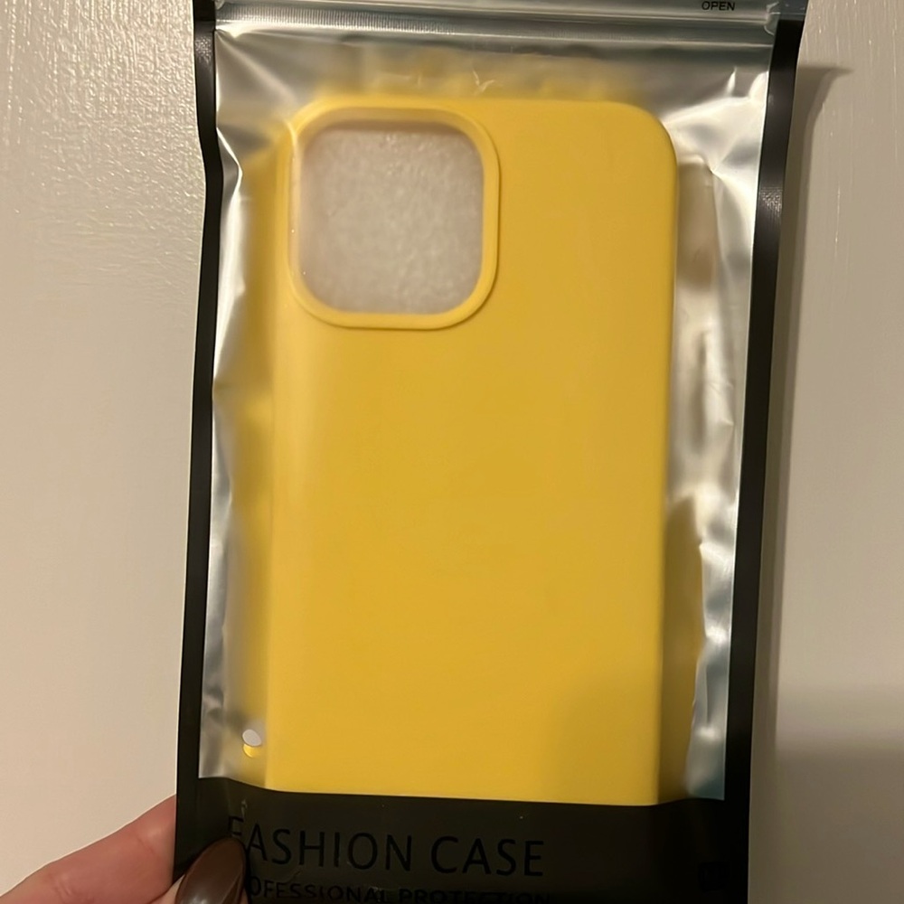 iPhone 13 Pro Max Silicone Phone Case